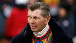 Стэн МИКИТА.