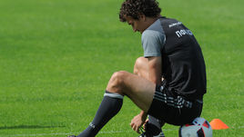 Полузащитник Роман ЕРЕМЕНКО продолжит карьеру в "Спартаке".