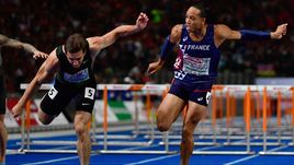 10 августа. Берлин. Фотофиниш: Сергей ШУБЕНКОВ (№5) уступил 0,002 в золотом споре Паскалю МАРТИНО-ЛАГАРДУ.