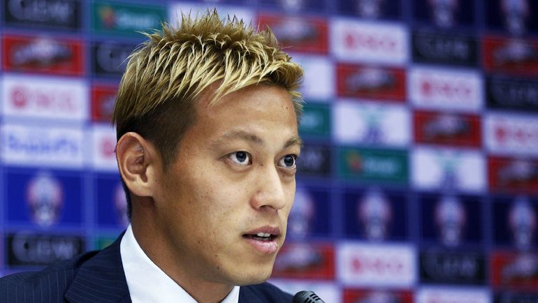 Кейсуке ХОНДА будет помогать сборной Камбоджи. Фото AFP Кейсуке ХОНДА будет помогать сборной Камбоджи. Фото AFP