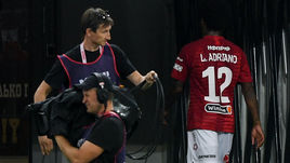 Вторник. Москва. Стадион "Открытие Арена". "Спартак" - ПАОК - 0:0. Удаленный ЛУИЗ АДРИАНУ покидает поле.