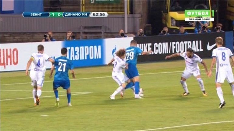 63-я минута: Заболотный упал после фола Швецова. 63-я минута: Заболотный упал после фола Швецова.