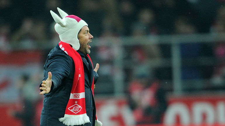 Сергей БЕЛОГОЛОВЦЕВ. Фото Алексей ИВАНОВ Сергей БЕЛОГОЛОВЦЕВ. Фото Алексей ИВАНОВ