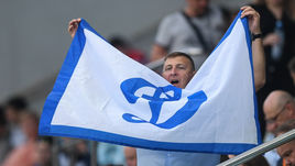 Понедельник. Химки. "Динамо" - "Уфа" - 3:0. Фанат бело-голубых.