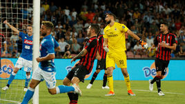 Невероятный матч "Наполи" и "Милана", первая победа Эмери