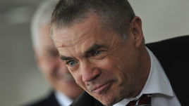 Александр МЕДВЕДЕВ.