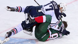 17 марта. Казань. "Ак Барс" - "Металлург" - 4:1. При "двухочковой" системе "Магнитка" начинала бы все серии плей-офф на "Востоке" дома.