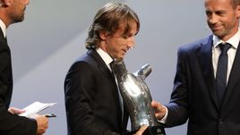 30 августа. Монако. Лука МОДРИЧ и Александр ЧЕФЕРИН.