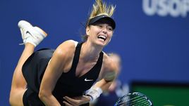 Шарапова устроила ночной разгром. На очереди - Остапенко