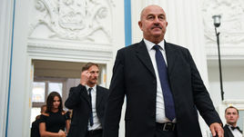 28 июля. Москва. Кремль. Награждение футбольной сборной России после чемпионата мира-2018. Станислав ЧЕРЧЕСОВ.