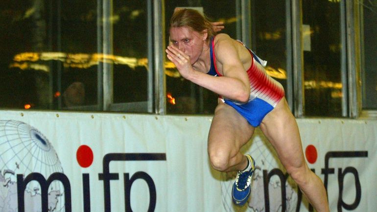 Ирина ПРИВАЛОВА. Фото Александр ВИЛЬФ Ирина ПРИВАЛОВА. Фото Александр ВИЛЬФ