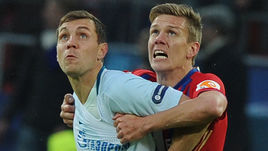 Экс-армеец Понтус ВЕРНБЛУМ (справа) и зенитовец Артем ДЗЮБА.