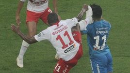 Момент с участием ФЕРНАНДУ и Себастьяна ДРИУССИ.