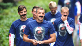 3 сентября. Новогорск. Тренировка сборной России. Артем ДЗЮБА (в центре).