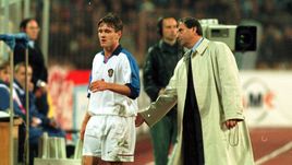 5 сентября 1998 года. Киев. Украина – Россия – 3:2. Анатолий БЫШОВЕЦ и Дмитрий АЛЕНИЧЕВ.