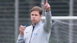 Главный тренер "Зенит-2" Владислав Радимов.