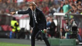 Лига наций: Луческу перевернул матч заменой, Манчини проиграл Португалии