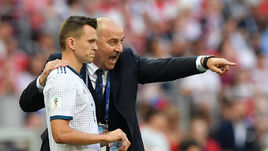 Станислав Черчесов и Денис Черышев.