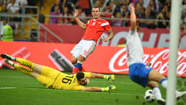 9 сентября. Ростов-на-Дону. Россия - Чехия - 5:1. Антон Заболотный забивает гол.