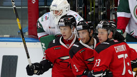 "Авангард" выиграл пятый матч подряд. На этот раз - у "Ак Барса" в серии буллитов.