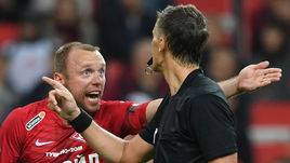 16 сентября. Москва. "Спартак" - "Ахмат" - 1:2. Эмоции Дениса Глушакова.