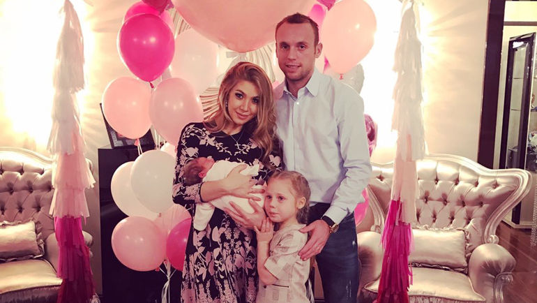 Семья Глушаковых. Фото из личного архива Дарьи Глушаковой Семья Глушаковых. Фото из личного архива Дарьи Глушаковой