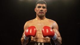 С диабетом - на ринг. Боксер с тяжелым диагнозом стал профи