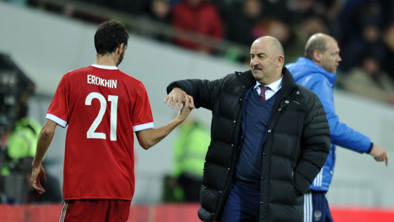 28 марта. Сочи. Александр Ерохин и Станислав Черчесов. Фото Алексей Иванов 28 марта. Сочи. Александр Ерохин и Станислав Черчесов. Фото Алексей Иванов