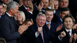 Сэр Алекс снова на "Олд Траффорд", буйство Спаллетти и рекорд "Ливерпуля"