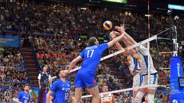 22 сентября. Милан. Россия - Италия - 3:2. Россияне добыли важную победу.