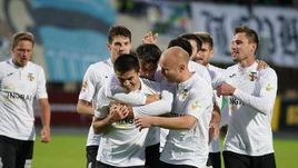 "Торпедо" лидирует в зоне "Центр" второго дивизиона.