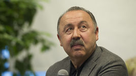 Валерий Газзаев: "Скандалы в "Спартаке"? Не представляю такое в ЦСКА" 