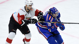 28 сентября. Санкт-Петербург. СКА - "Авангард" - 2:3 (Б). Максим Минеев и Виктор Тихонов.