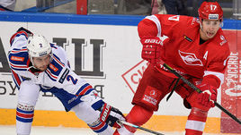 2 октября. Москва. "Спартак" - СКА - 0:6. Артем Зуб и Артем Воронин.