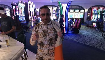 Двойник Макгрегора пытался вызвать Хабиба на бой. Он фанатично предан Конору