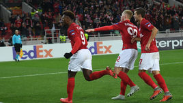 4 октября. Москва. "Спартак" - "Вильярреал" - 3:3. Радость красно-белых после гола Зе Луиша.