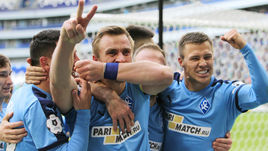 6 октября. Самара. "Крылья Советов" - "Динамо" - 1:0. Футболисты "Крыльев Советов".