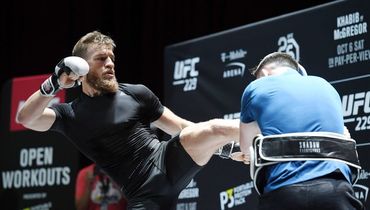 "Давить, давить, давить!" Советы тренера Хабибу и Конору