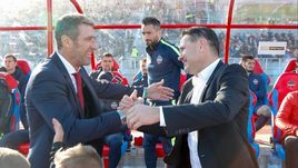 Массимо Каррера (слева) и Дмитрий Аленичев (справа).