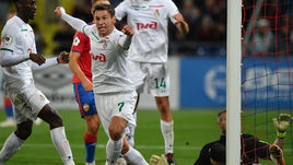 7 октября. Москва. ЦСКА - "Локомотив" - 0:1. Гжегож Крыховяк (на переднем плане).