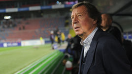 7 октября. Москва. ЦСКА - "Локомотив" - 0:1. Юрий Семин.