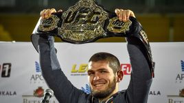 Хабиб сохранит титул, но потеряет деньги