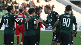 25 октября 2015 года. Андреас Гранквист (№6) и Павел Мамаев (№7) с партнерами по "Краснодару".