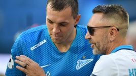 Сергей Шнуров (справа) и Артем Дзюба.