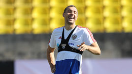 13 октября. Сочи. Тренировка сборной России. Артем Дзюба.