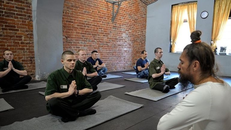 Йога в СИЗО-2. Фото Пресс-служба ФСИН Йога в СИЗО-2. Фото Пресс-служба ФСИН
