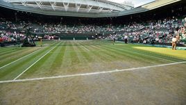 Уимблдон сдался. В Англии попрали традиции