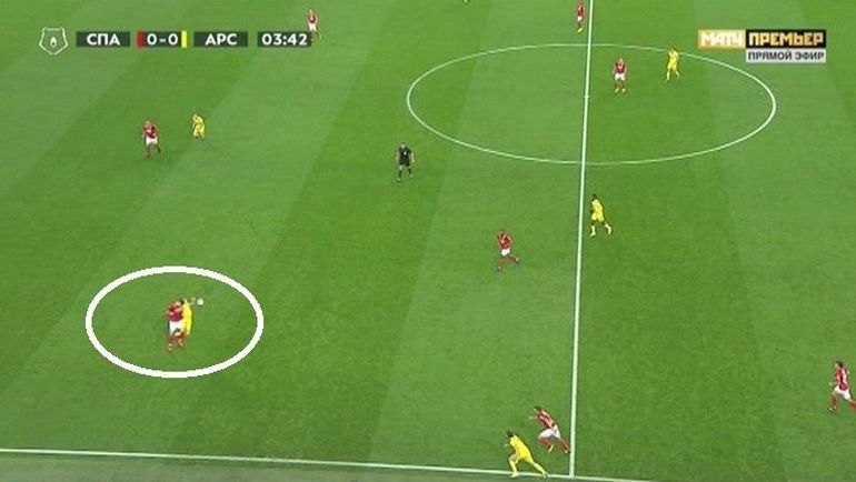 Спорный эпизод на 3-й минуте. Спорный эпизод на 3-й минуте.