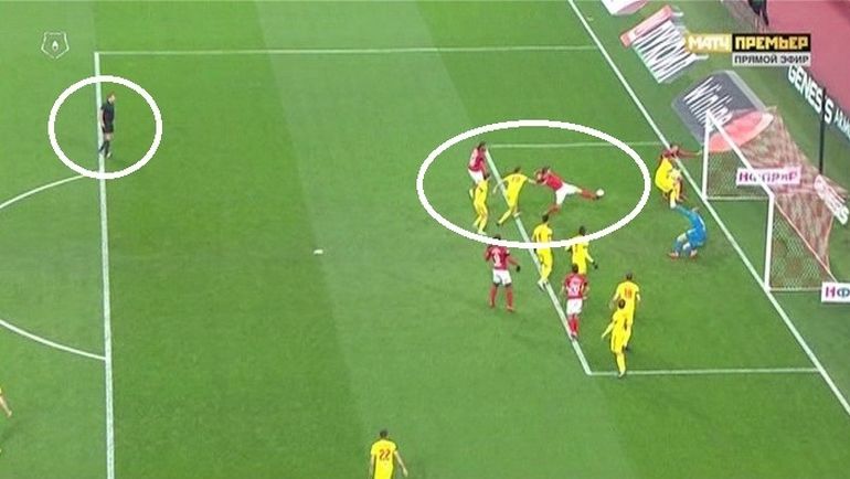 Спорный эпизод на 2-й минуте. Спорный эпизод на 2-й минуте.