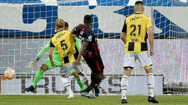 Слуцкий снова проиграл. "Витесс" уступил "Экселсиору"